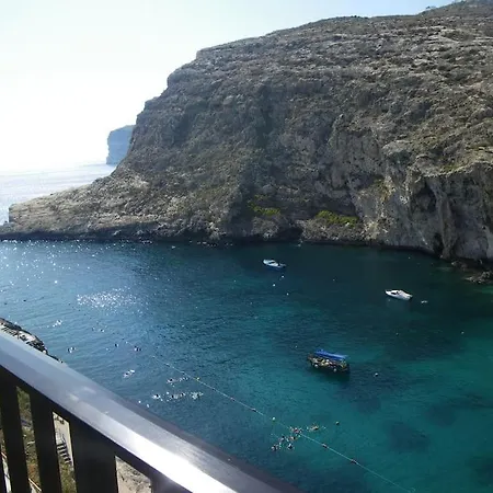 Lejlighed Seafront Penthouse With Terrace In Xlendi, Gozo *