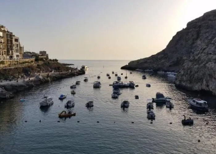 Apartment Seafront Penthouse With Terrace In Xlendi, Gozo *